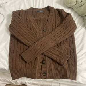 BRANDY MELVILLE SWEATER